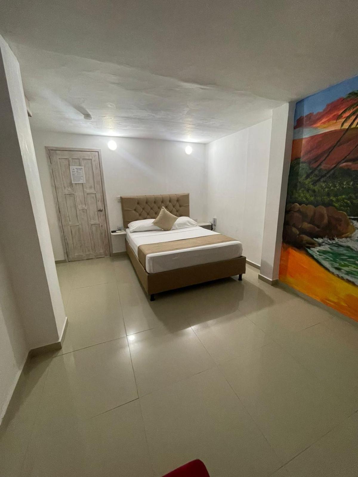 Hotel Hernandez Ctg Картахена Экстерьер фото