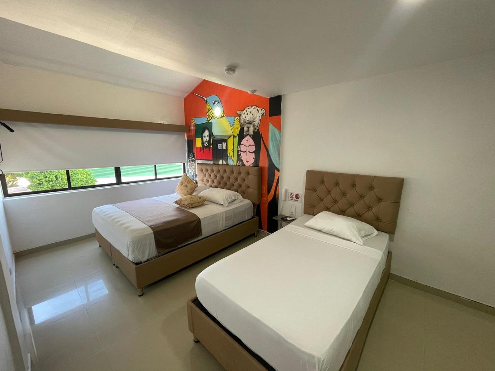 Hotel Hernandez Ctg Картахена Экстерьер фото